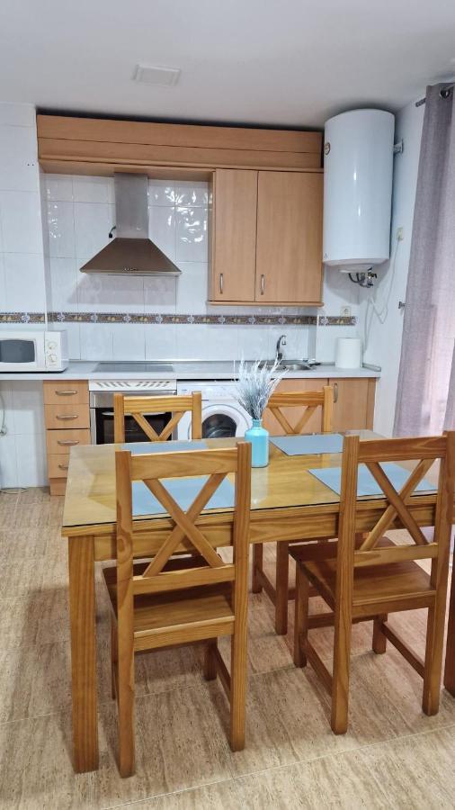 Апартаменты Apartamento Baeza Cozar 1 Экстерьер фото